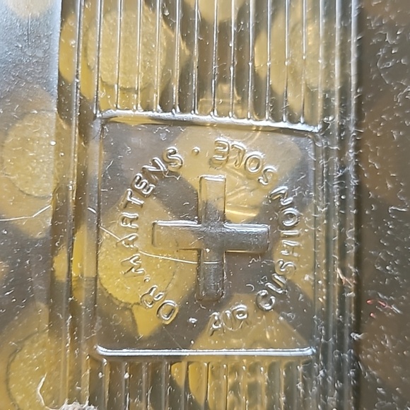 DR MARTENS UNISEX BOURY BOOTS NWOT SIZE Mens 7/ women 8 - Picture 10 of 12